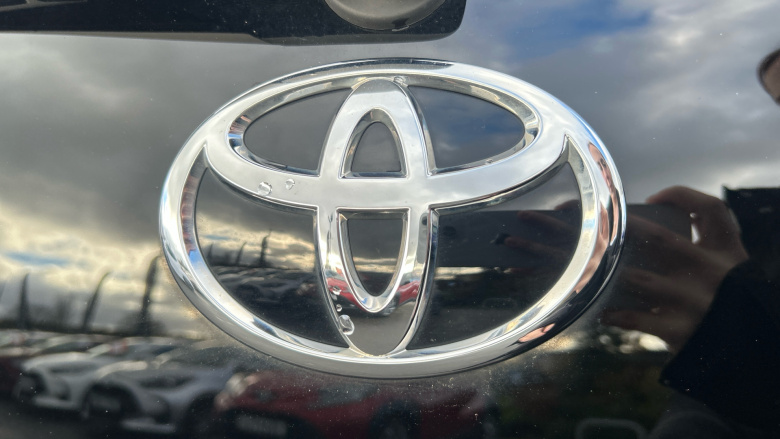 Toyota Aygo X 1.0 VVT-i Edge 5dr Petrol Hatchback